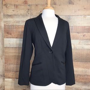 Chico’s | Casual Solid Front Button Black Blazer